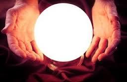 La Divinazione Con La Sfera Di Cristallo